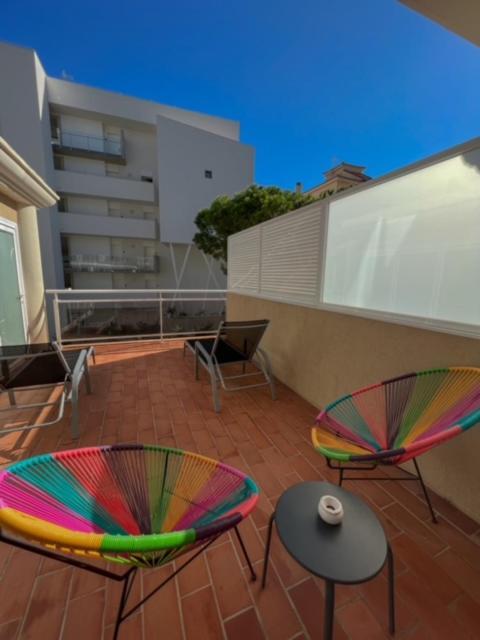 Hotel & Apartaments Thalassa Sport & Spa Roses Exterior photo