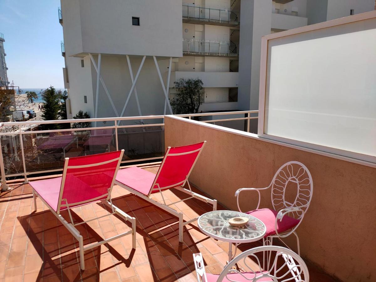 Hotel & Apartaments Thalassa Sport & Spa Roses Exterior photo