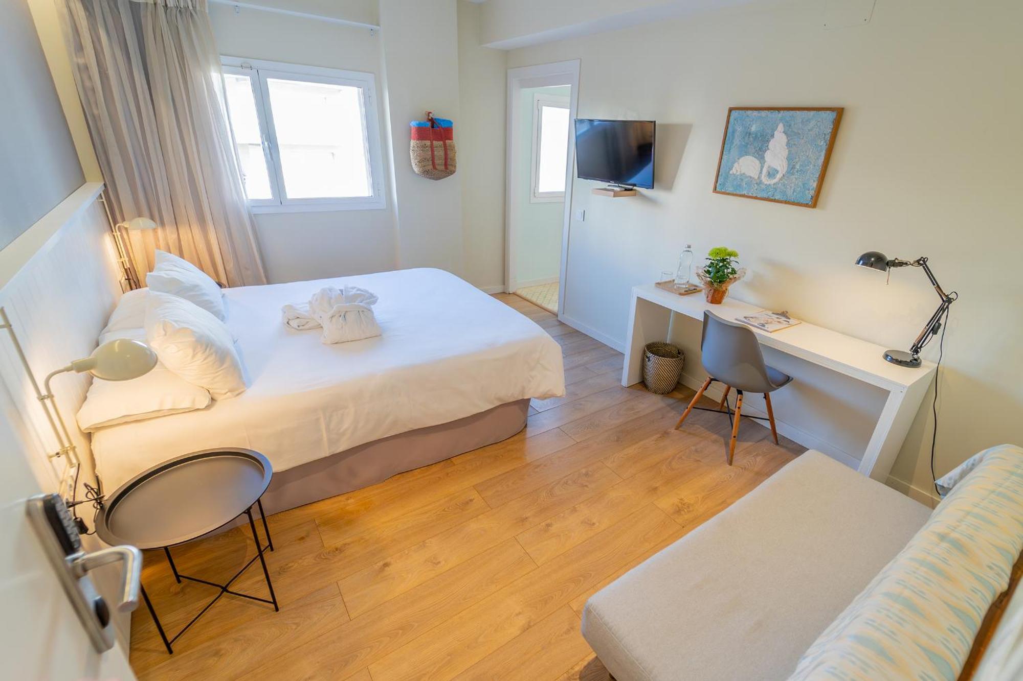 Hotel & Apartaments Thalassa Sport & Spa Roses Exterior photo